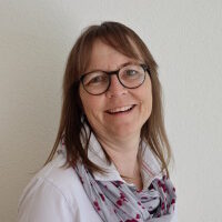 Dw_BuckYvetteKrippenleitung_200x200_acf_cropped-200x200