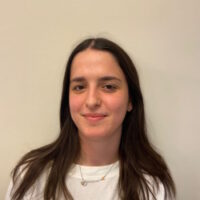 Artiola_Praktikantin-200x200 (1)